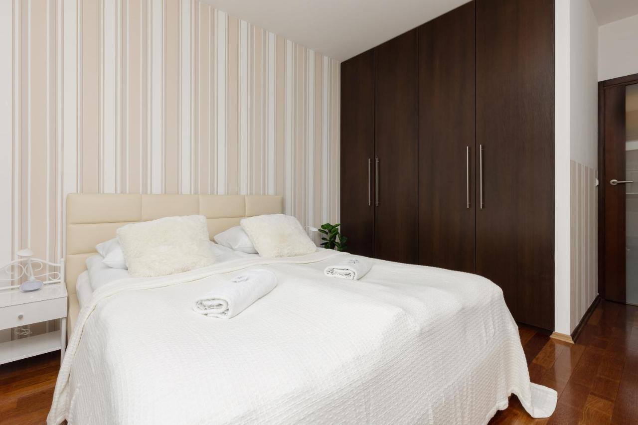 Apartments Mokotow Obrzezna By Noclegi Renters Warsaw Exterior photo